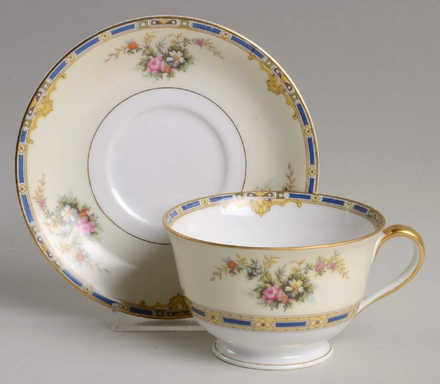 Sedalia Footed Cup & Saucer Set by Noritake-1