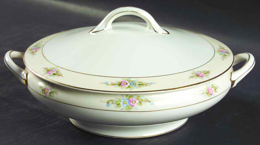 The Sedan Round Covered Vegetable by Noritake-1