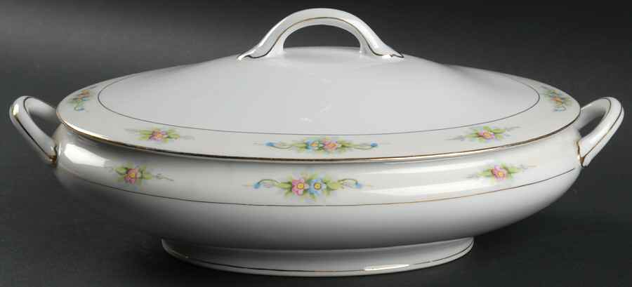 The Sedan Oval Covered Vegetable by Noritake-1