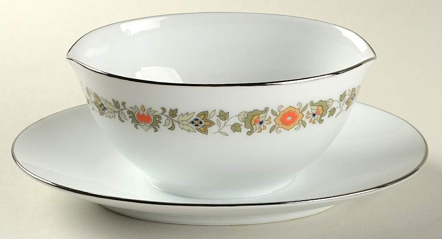 Sedgwick Gravy Boat with Attached Underplate by Noritake-1