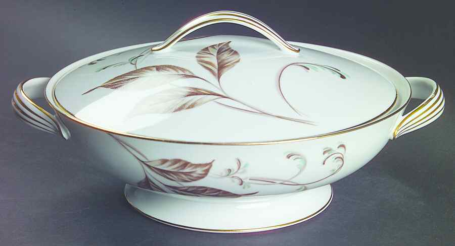 Selby Round Covered Vegetable by Noritake-1