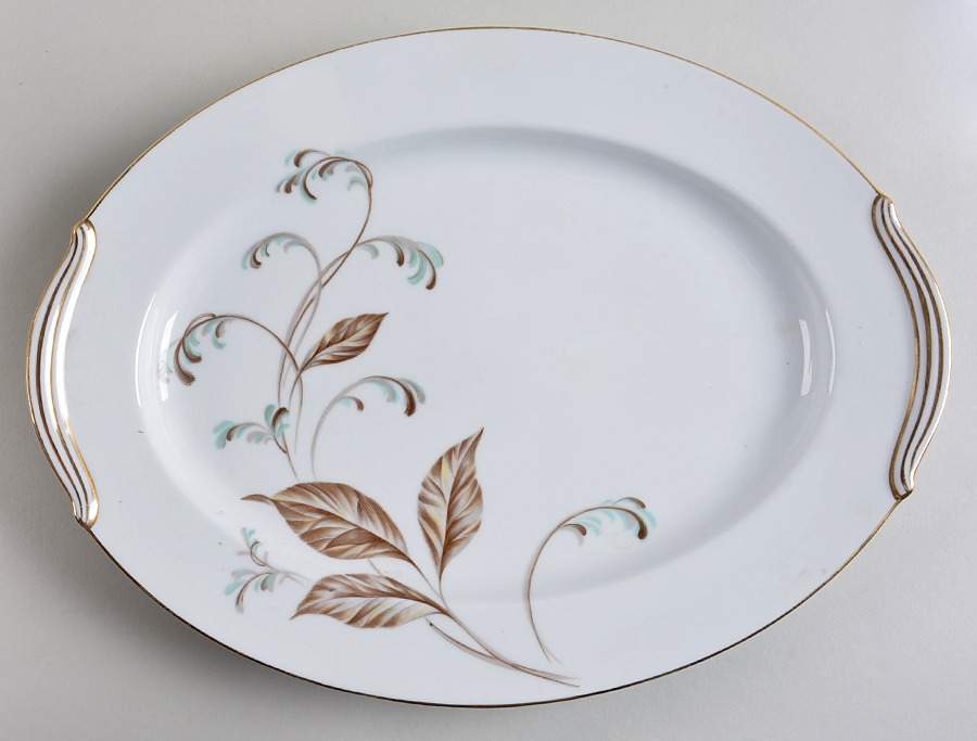 Selby 13" Oval Serving Platter by Noritake-1