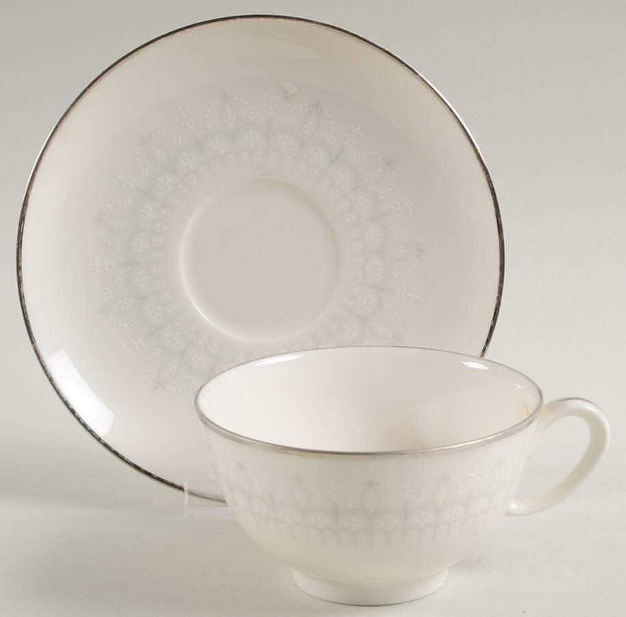 Selene Footed Cup & Saucer Set by Noritake-1