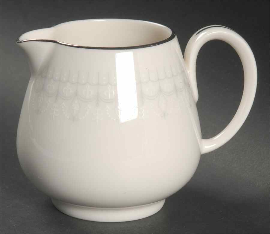 Selene Creamer by Noritake-1