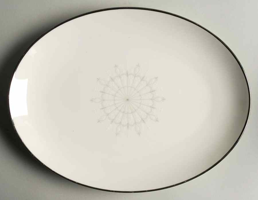 Selene 12" Oval Serving Platter by Noritake-1