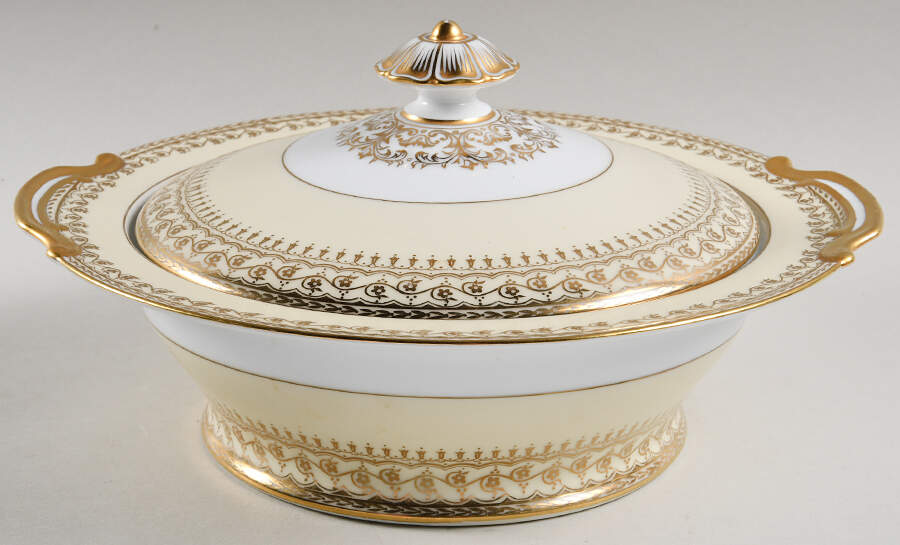 Selika Round Covered Vegetable by Noritake-1