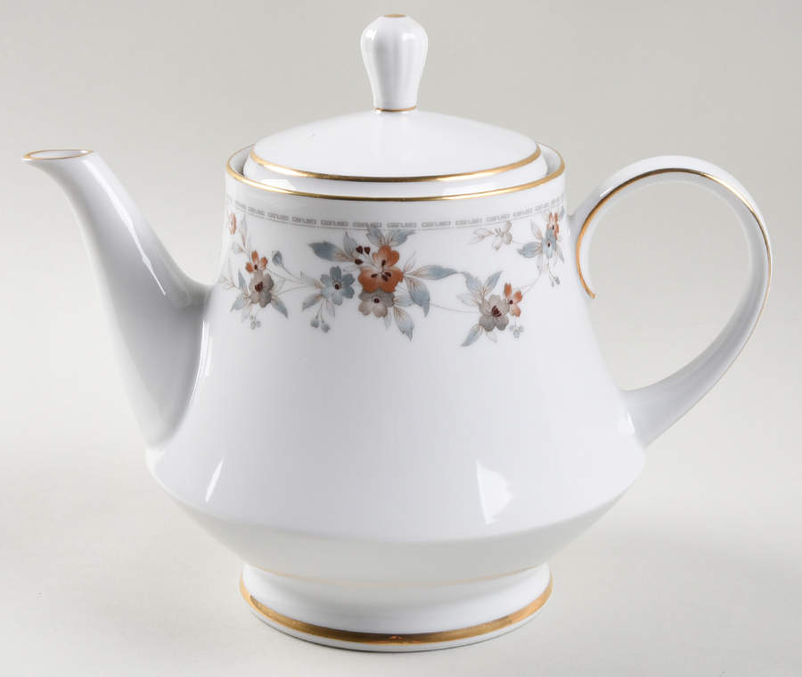 Secret Love Teapot & Lid by Noritake-1