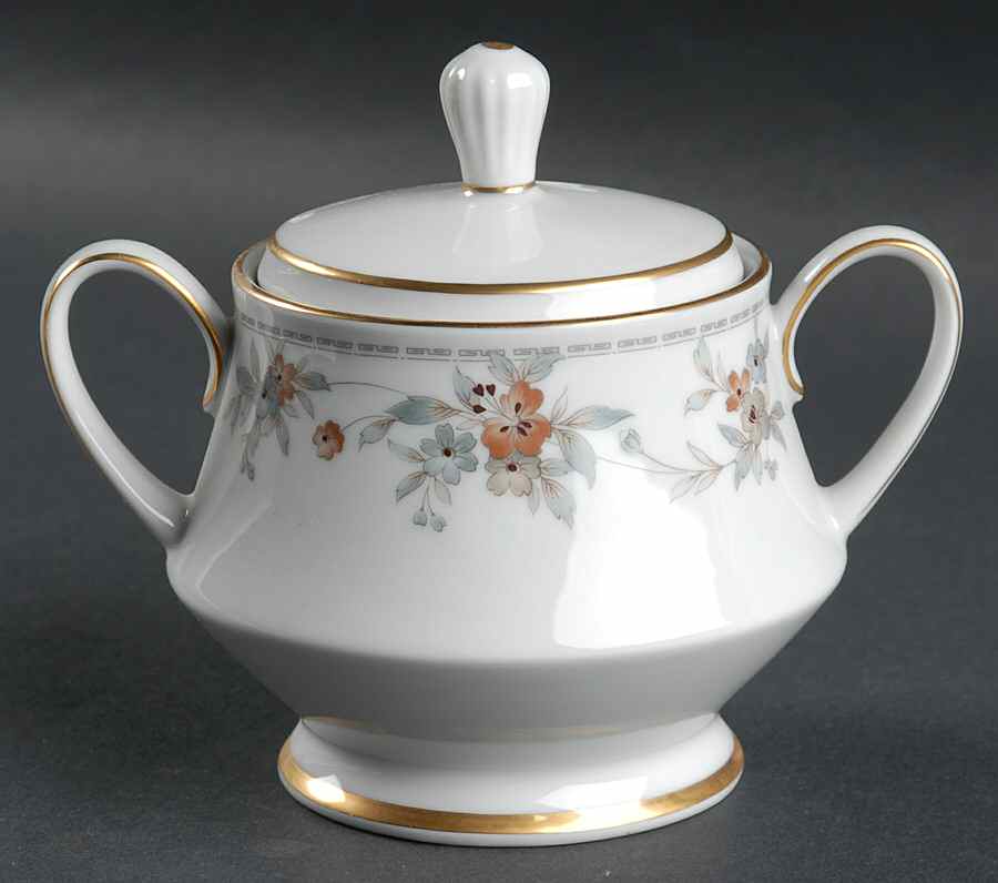 Secret Love Sugar Bowl & Lid by Noritake-1