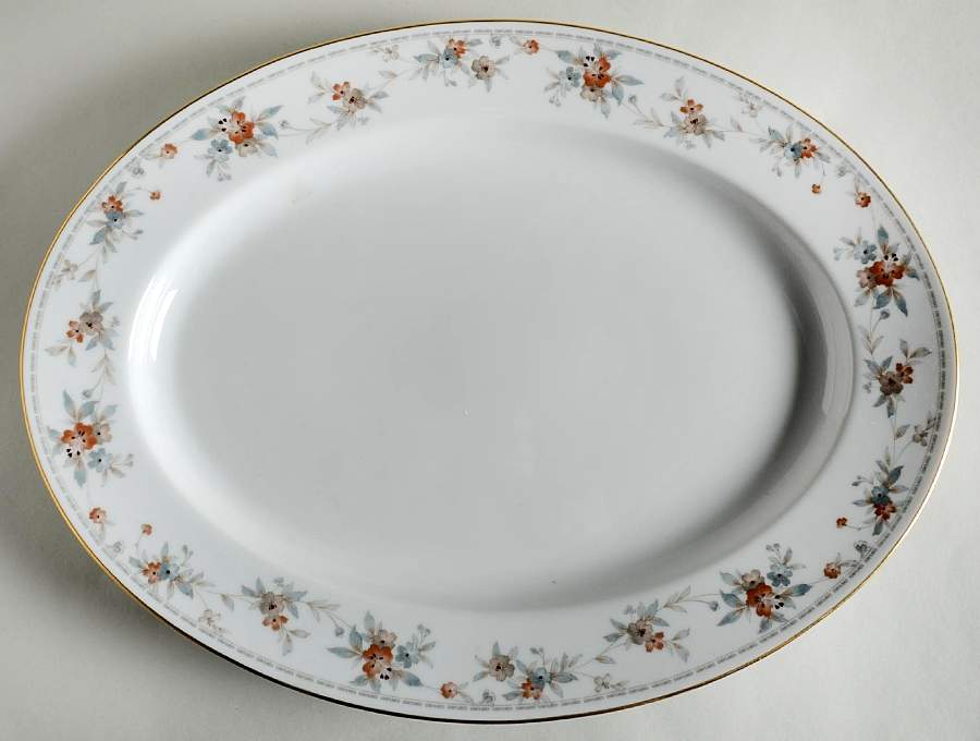 Secret Love 13" Oval Serving Platter by Noritake-1