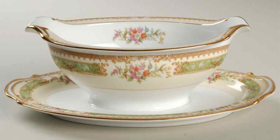 Senta Gravy Boat with Attached Underplate by Noritake-1