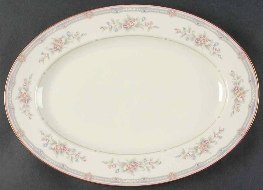 Sestina 14" Oval Serving Platter by Noritake-1