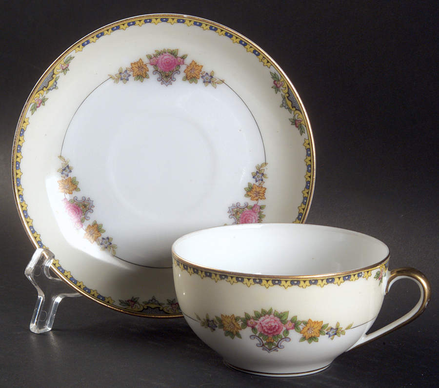 Severy Flat Cup & Saucer Set by Noritake-1