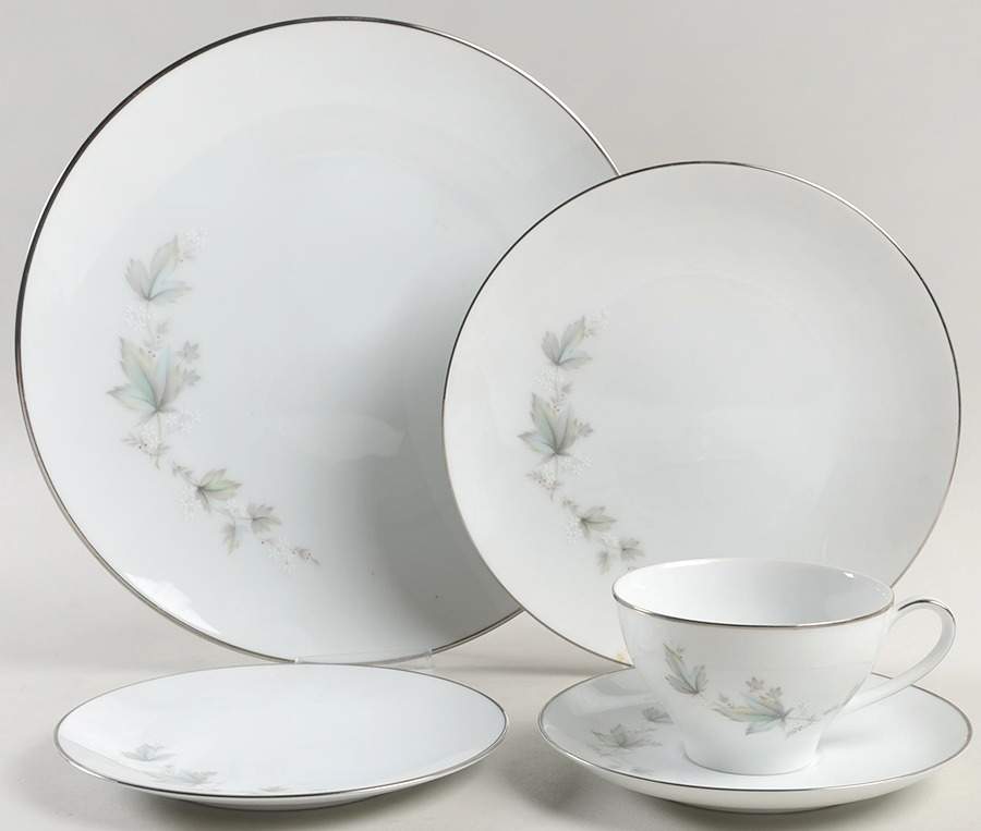 Sezanne 5 Piece Place Setting by Noritake-1