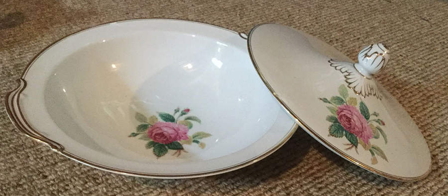 Sharon (Gold Trim) Round Covered Vegetable by Noritake-1
