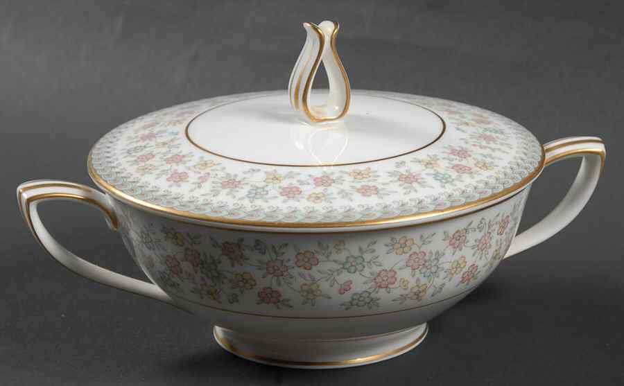 Sharlene Sugar Bowl & Lid by Noritake-1