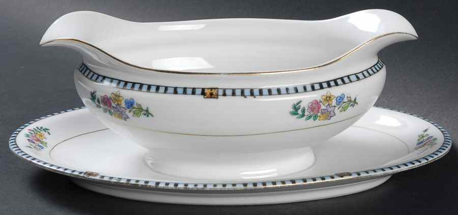 Sheridan Gravy Boat with Attached Underplate by Noritake-1