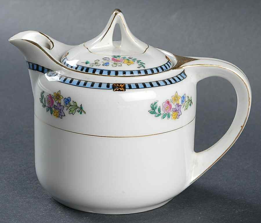 Sheridan Creamer & Lid by Noritake-1