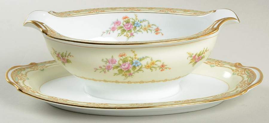 Sherwood (3926) Gravy Boat with Attached Underplate by Noritake-1
