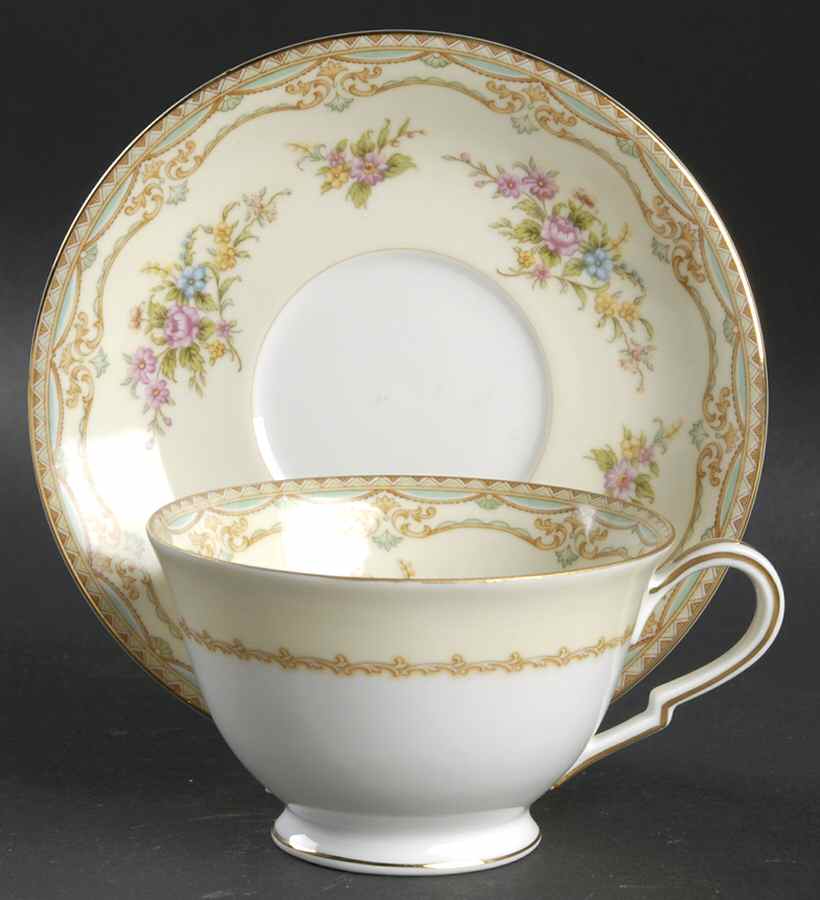 Sherwood (3926) Footed Cup & Saucer Set by Noritake-1