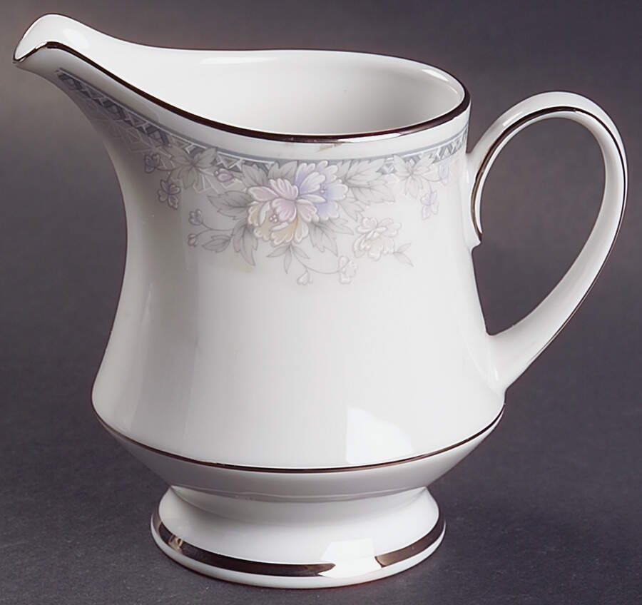 Silk Garland Creamer by Noritake-1