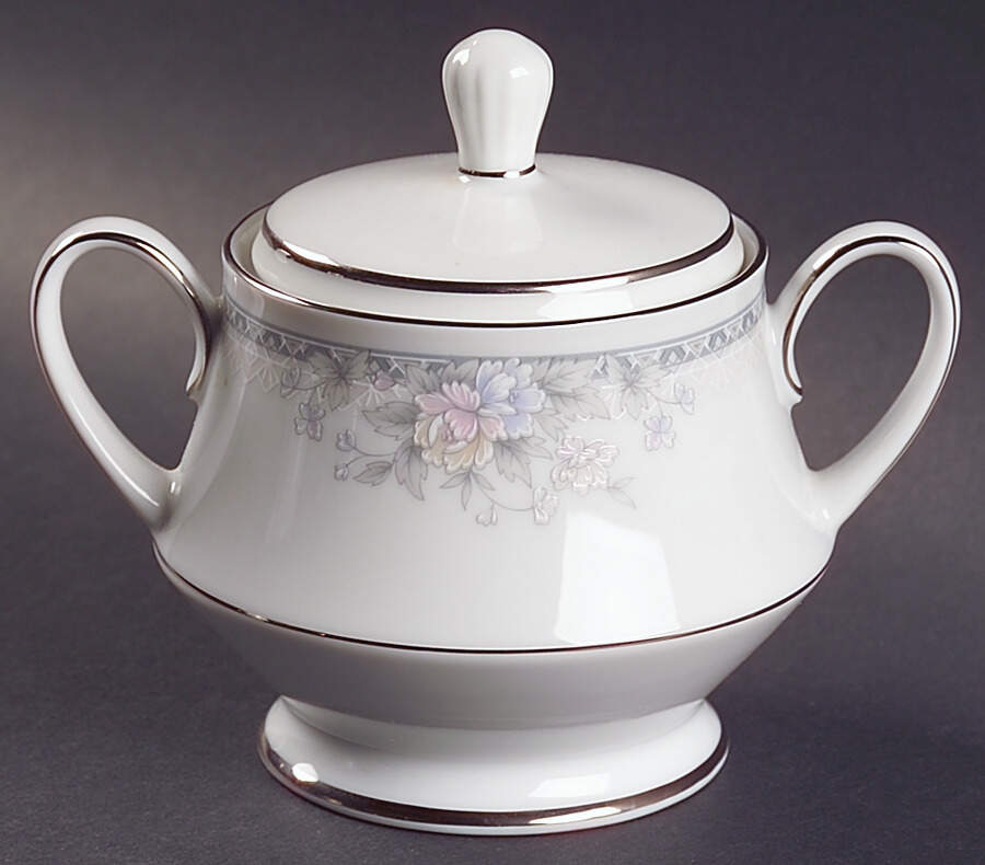 Silk Garland Sugar Bowl & Lid by Noritake-1