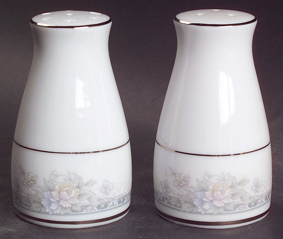 Silk Garland Salt & Pepper Set by Noritake-1