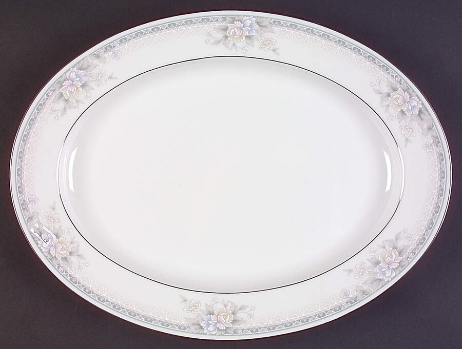 Silk Garland 13" Oval Serving Platter by Noritake-1