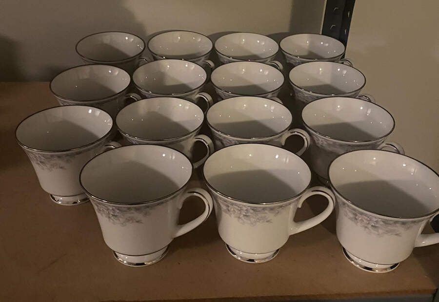Silk Garland Footed Cup by Noritake-1