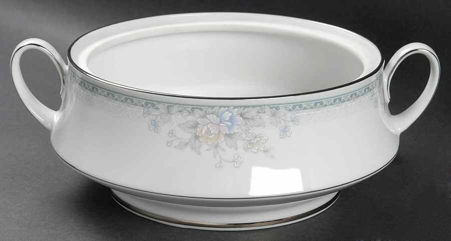 Silk Garland Round Vegetable No Lid by Noritake-1