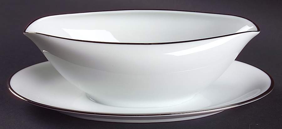 Silverdale Gravy Boat with Attached Underplate by Noritake-1