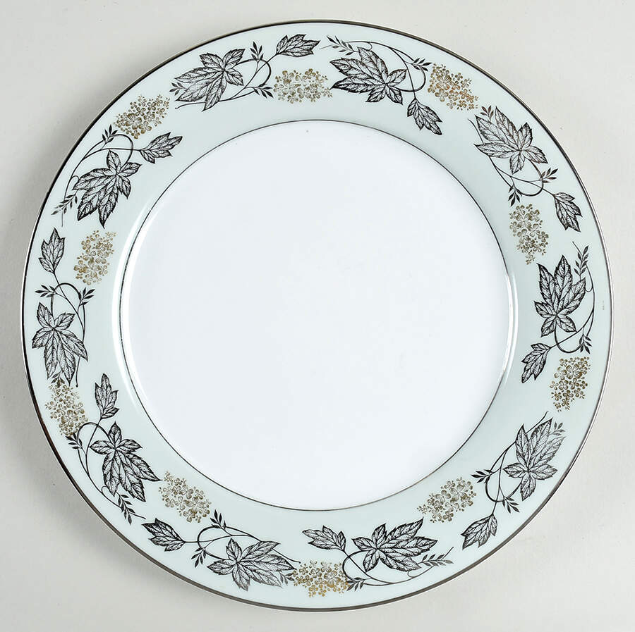 Silvine Dinner Plate by Noritake-1
