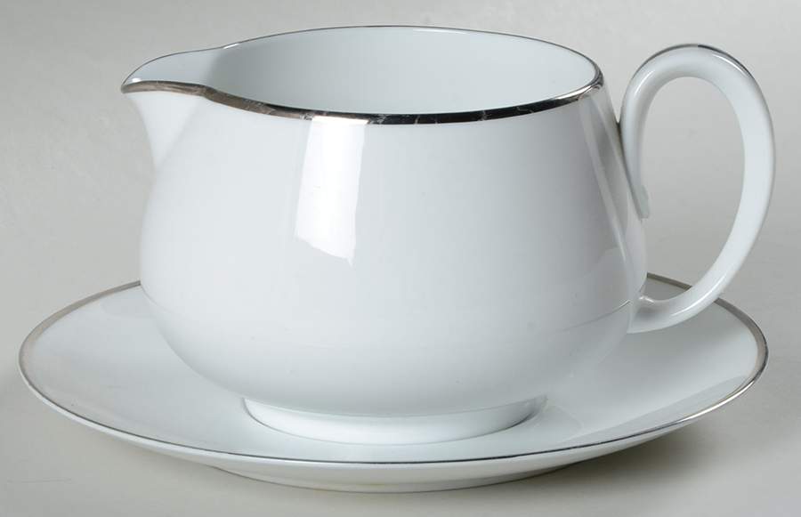 Silvia Gravy Boat & Underplate by Noritake-1
