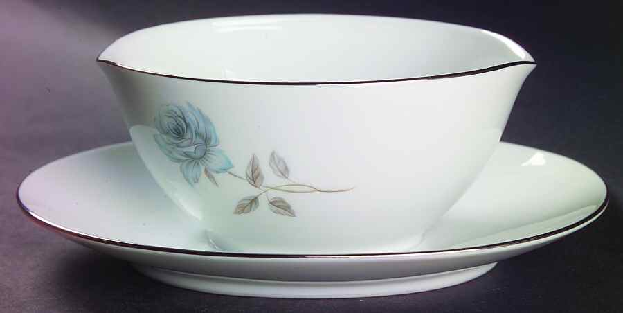 Simone Gravy Boat with Attached Underplate by Noritake-1