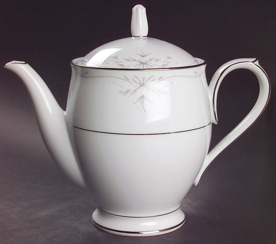 Silk Ribbons Teapot & Lid by Noritake-1