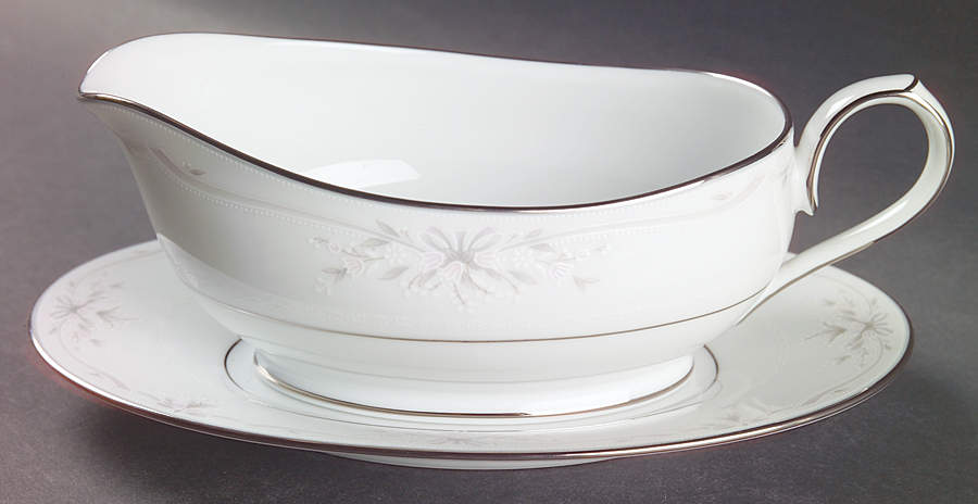 Silk Ribbons Gravy Boat & Underplate (Relish/Butter) by Noritake-1