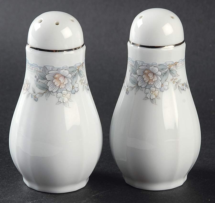 Smithfield Salt & Pepper Set by Noritake-1