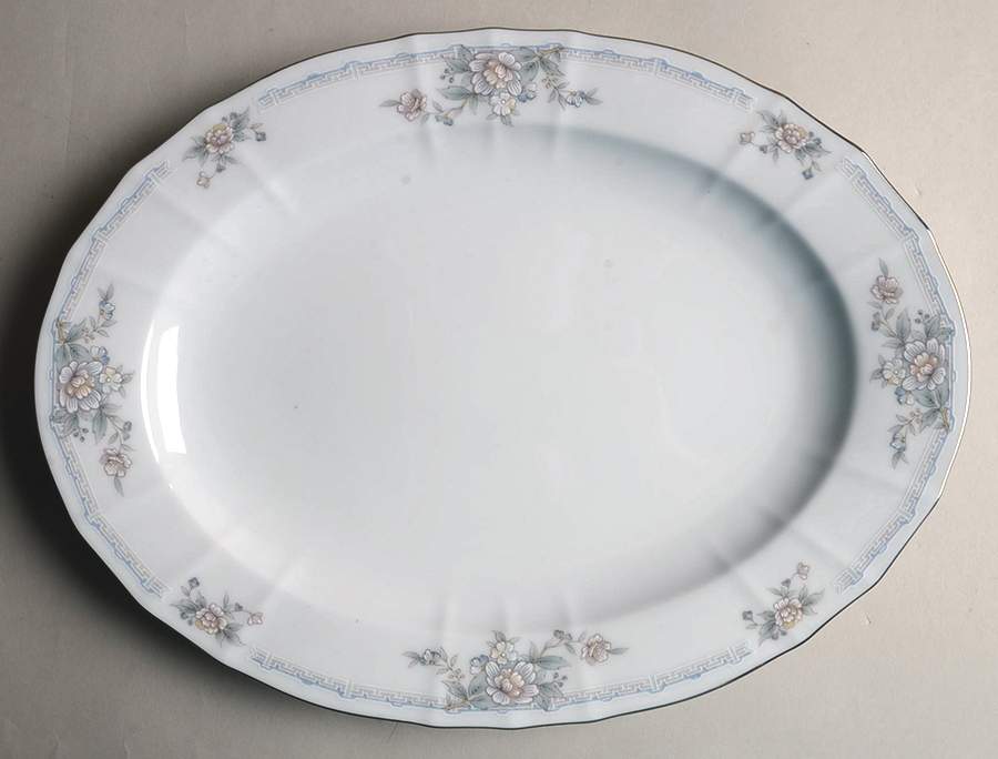 Smithfield 12" Oval Serving Platter by Noritake-1