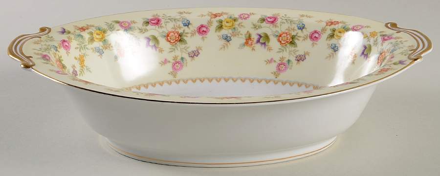 Smilax 10" Oval Vegetable Bowl by Noritake-1