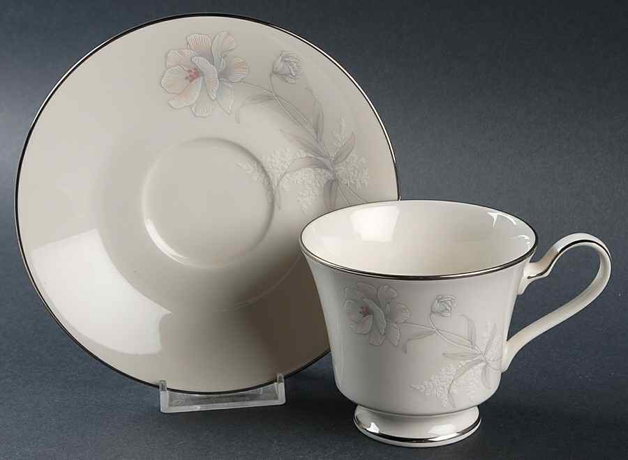 Snow Field Footed Cup & Saucer Set by Noritake-1