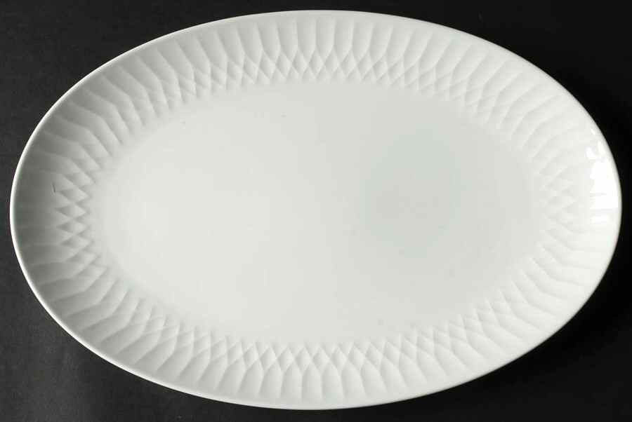 Snowden 14" Oval Serving Platter by Noritake-1