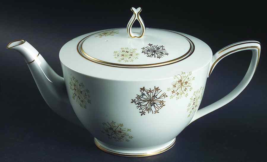 Snowflake (6908, 6934) Teapot & Lid by Noritake-1
