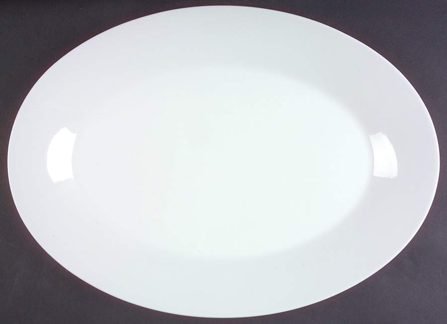 Snowville 16" Oval Serving Platter by Noritake-1