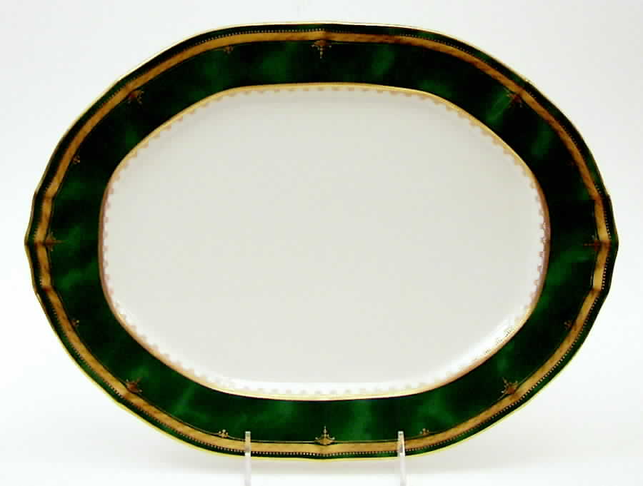 Solemn Emerald 14" Oval Serving Platter by Noritake-1