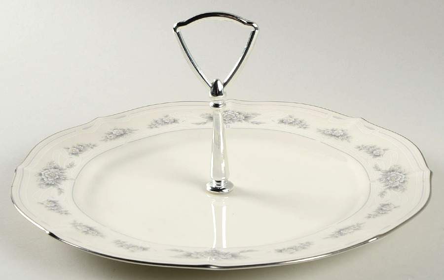 Southern Lace Round Serving Plate with Handle (DP) by Noritake-1