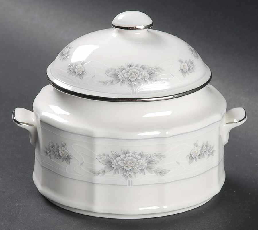 Southern Lace Sugar Bowl & Lid by Noritake-1