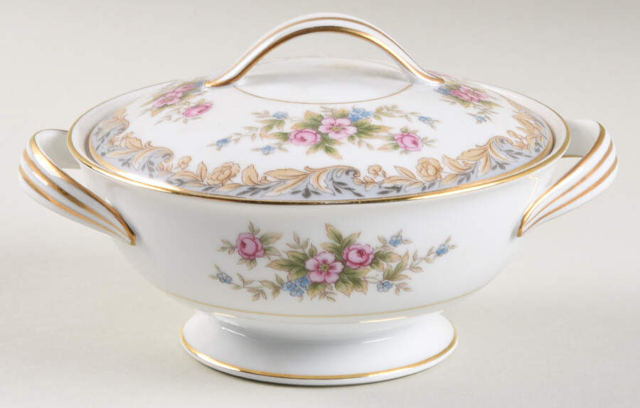 Somerset Sugar Bowl & Lid by Noritake-1