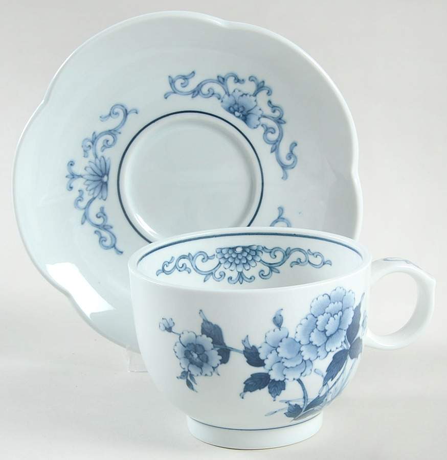 Sometsuke Footed Cup & Saucer Set by Noritake-1