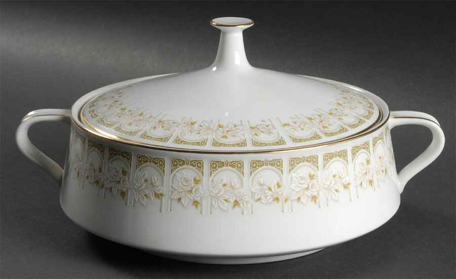 Sonia Round Covered Vegetable by Noritake-1