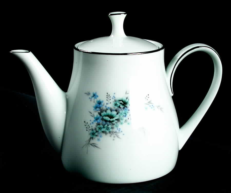 Sonnet Teapot & Lid by Noritake-1