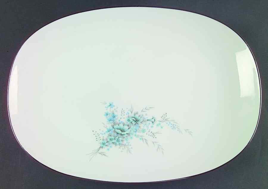 Sonnet 15" Oval Serving Platter by Noritake-1
